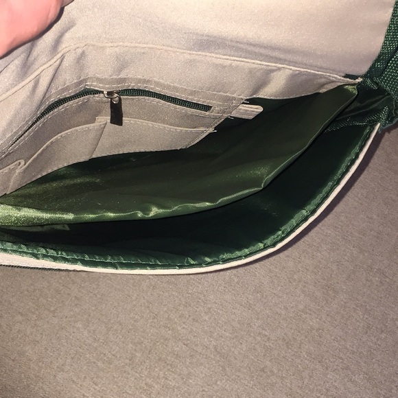 U Miami School of Nursing/Health Studies Crossbody - Picture 5 of 6